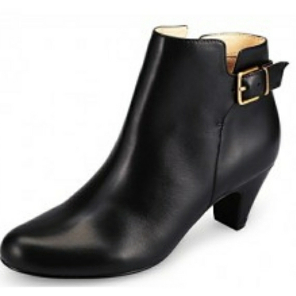 ABUSA Women's Leather Ankle Bootie